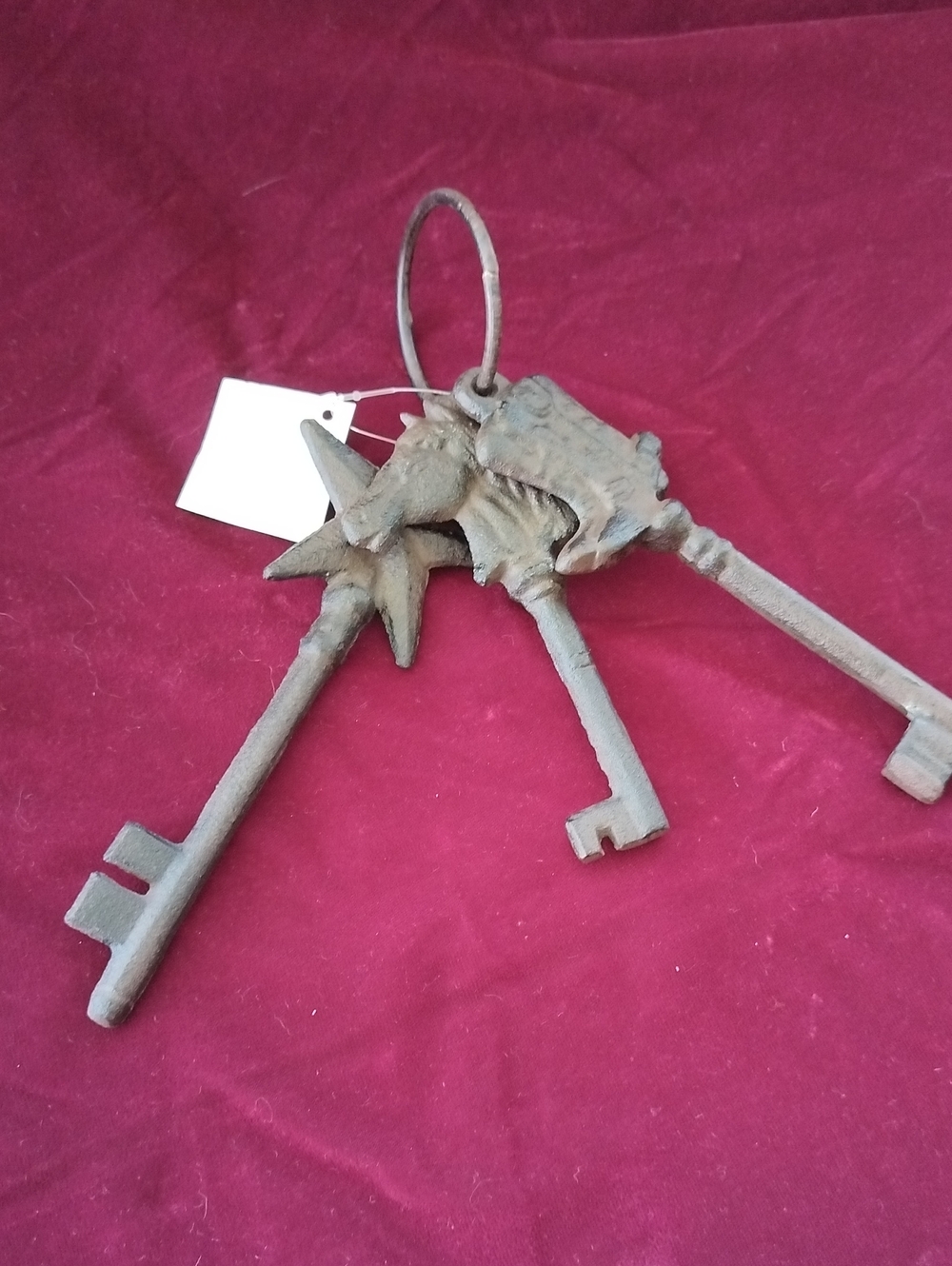 Western-themed cast iron skeleton keys.
